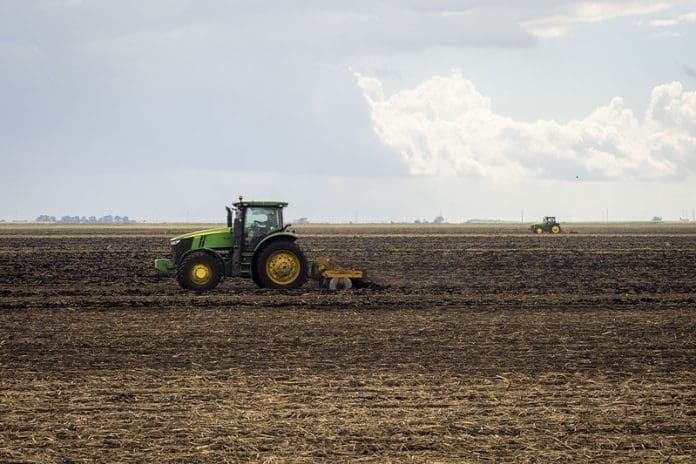 Tractor_stock image